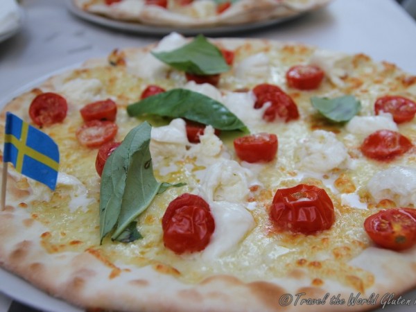 Just look at that gluten free pizza - white pizza with pomodorino, buffala and basil at Voglia di Pizza